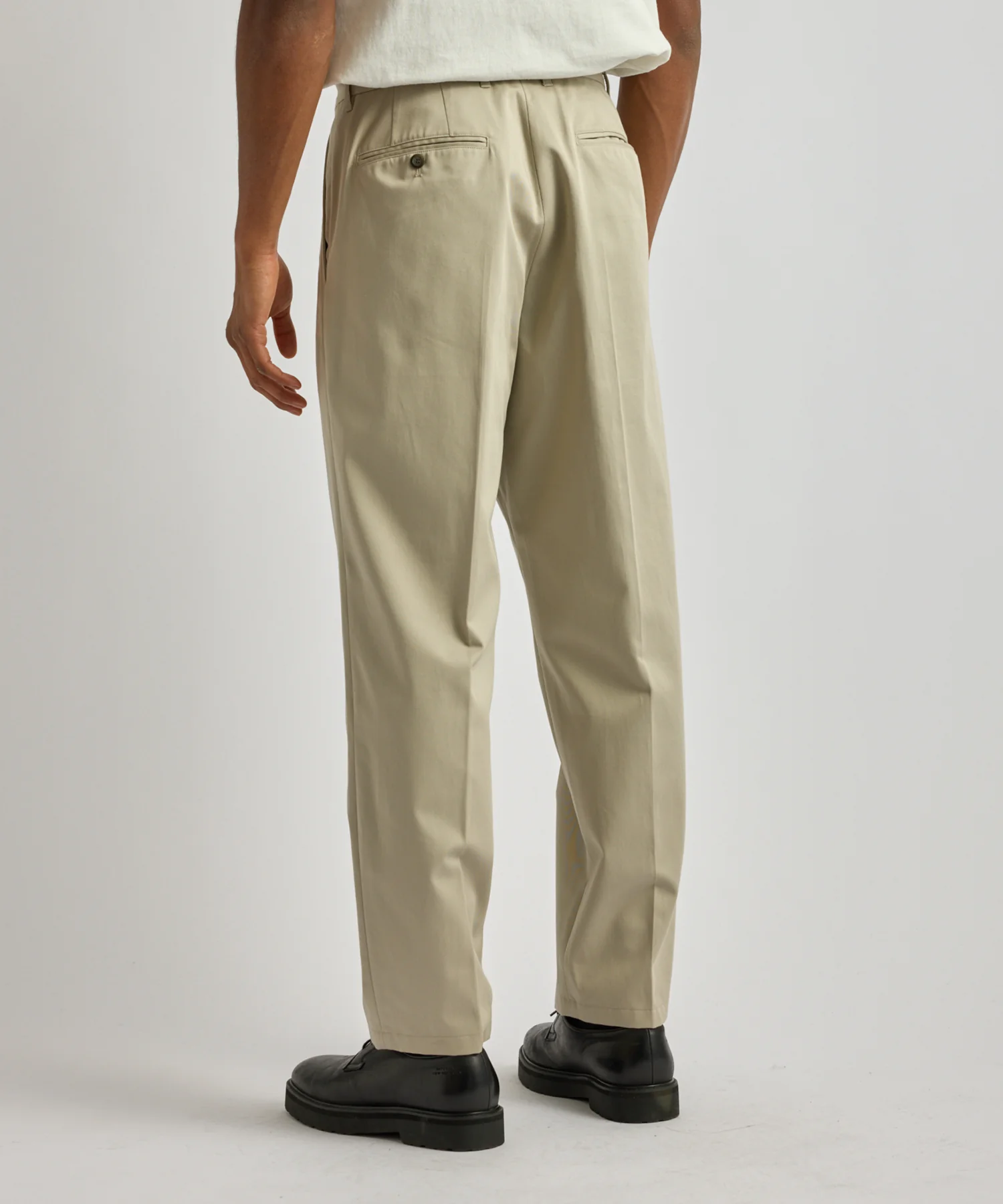 Dean One Tuck Pant - Image 3