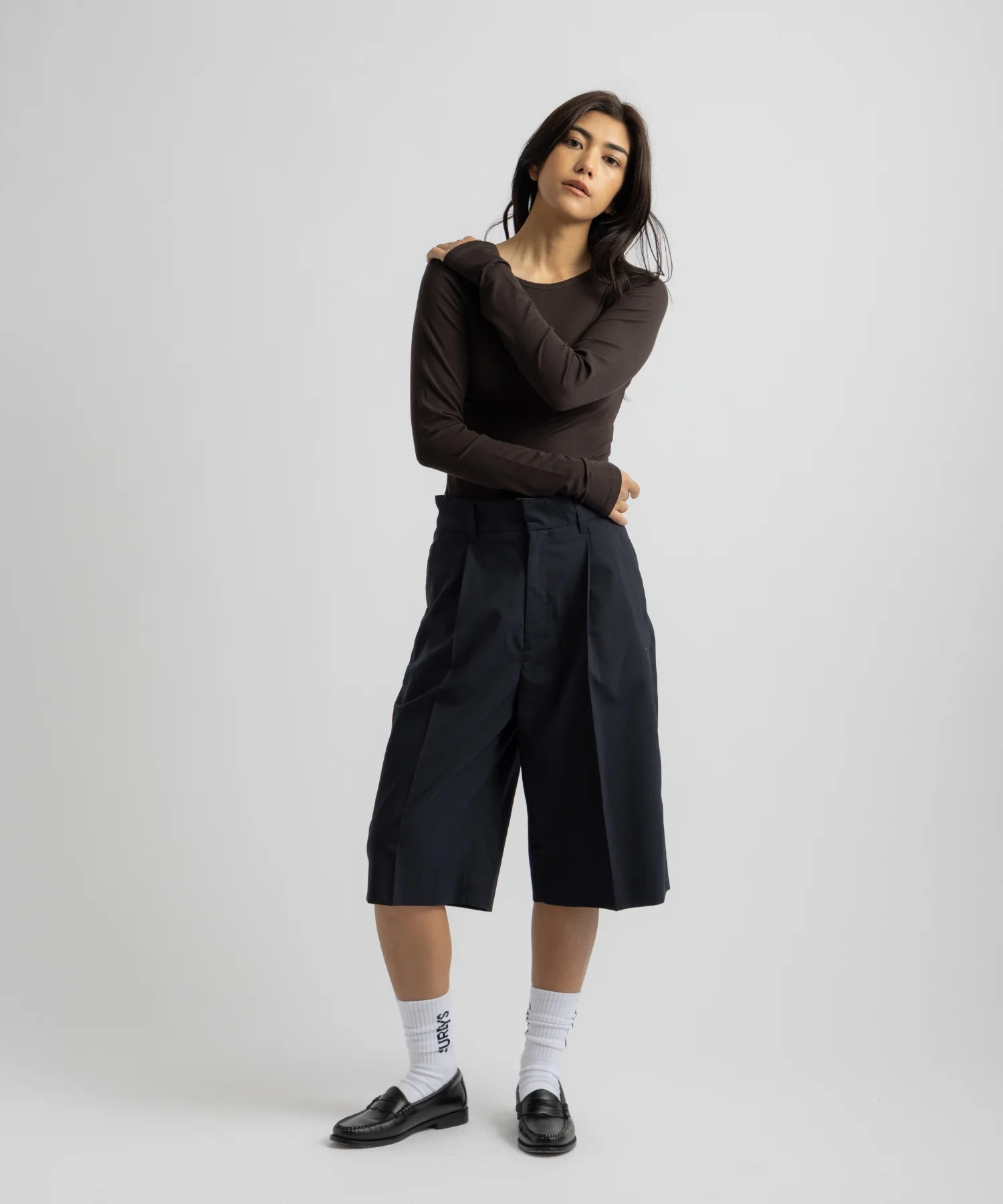Kim Pleated Shorts - Image 4