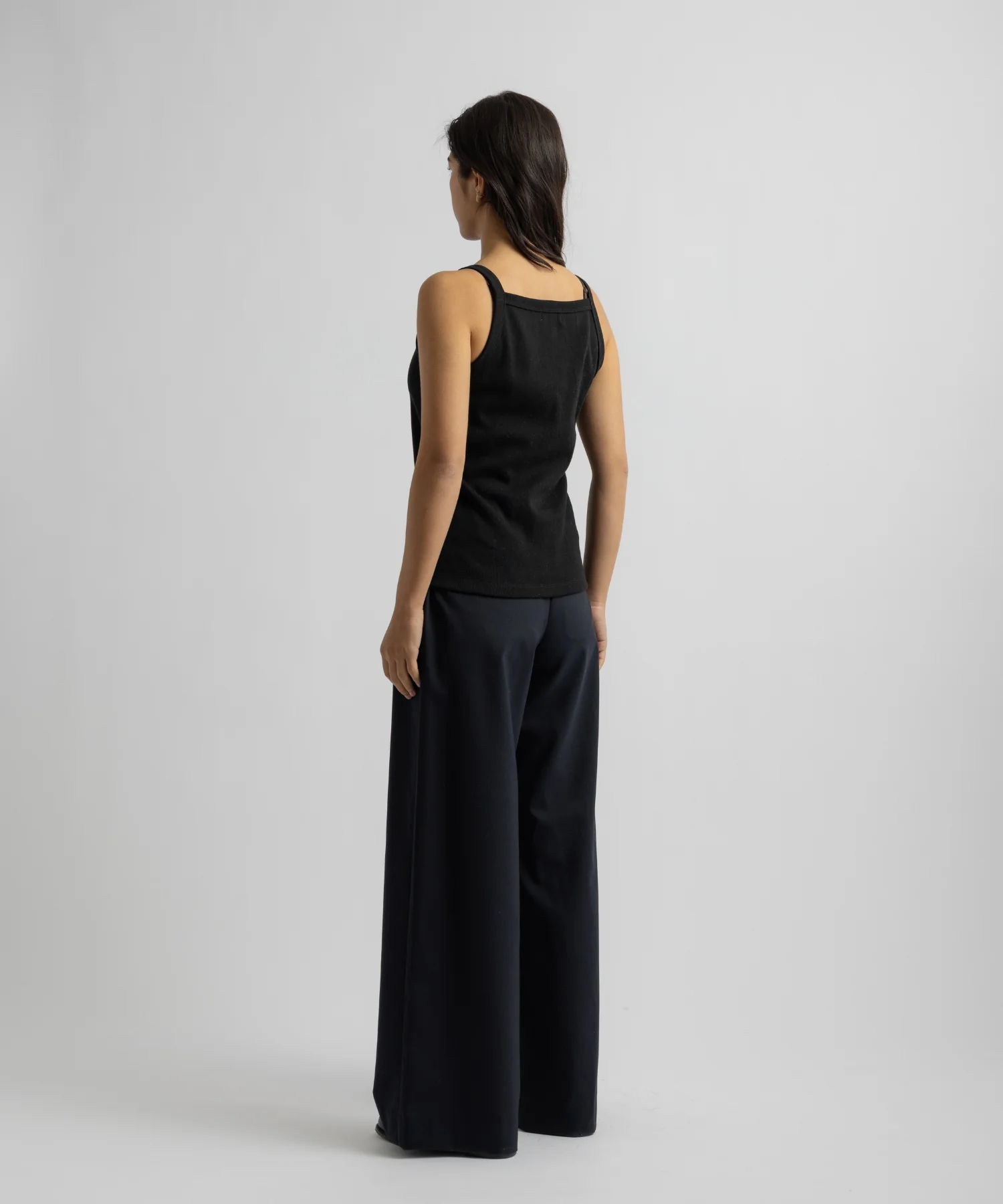 Lara Tank Top - Image 4