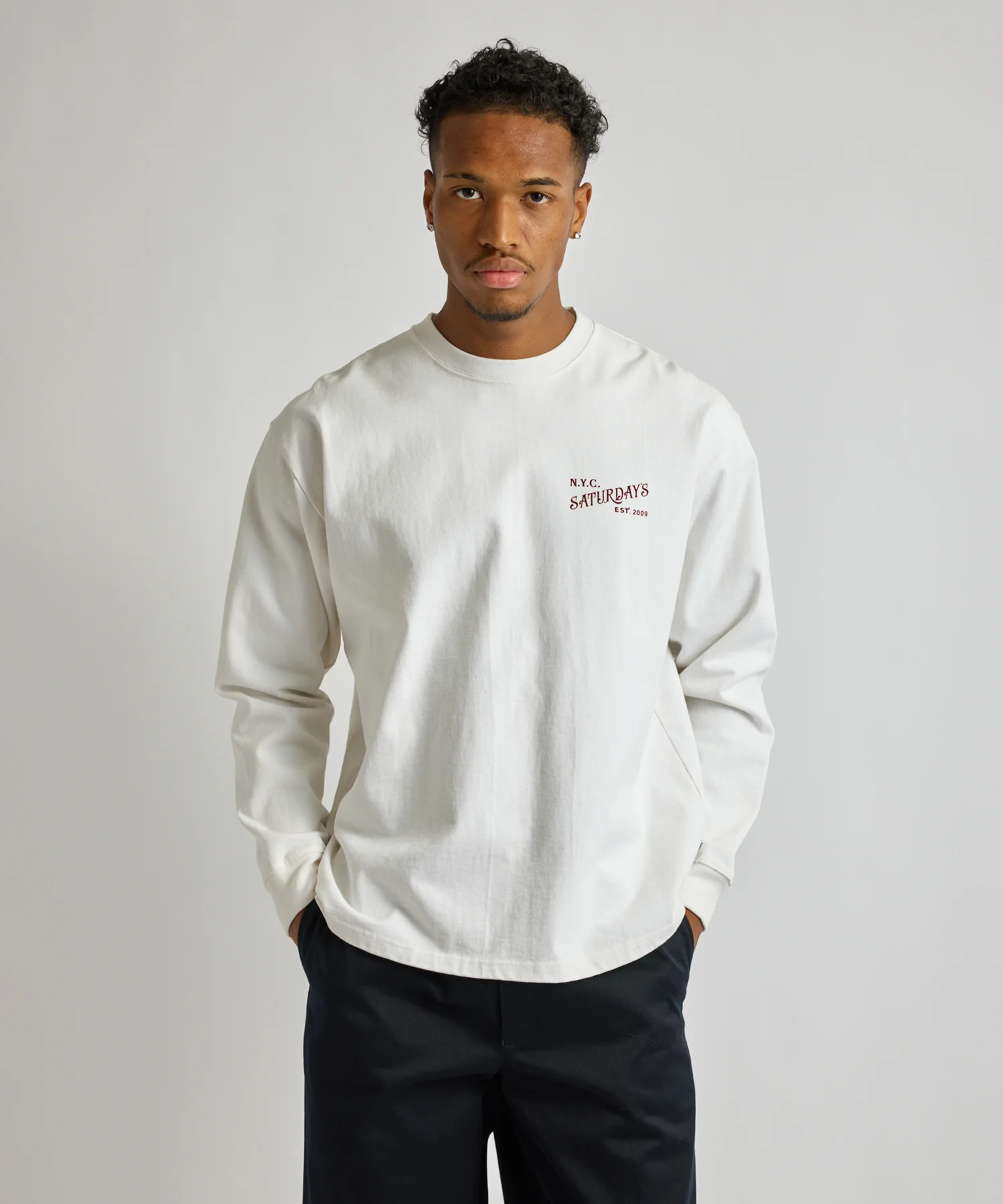 Max Weight Vintage Serif Long Sleeve Tee - Image 2
