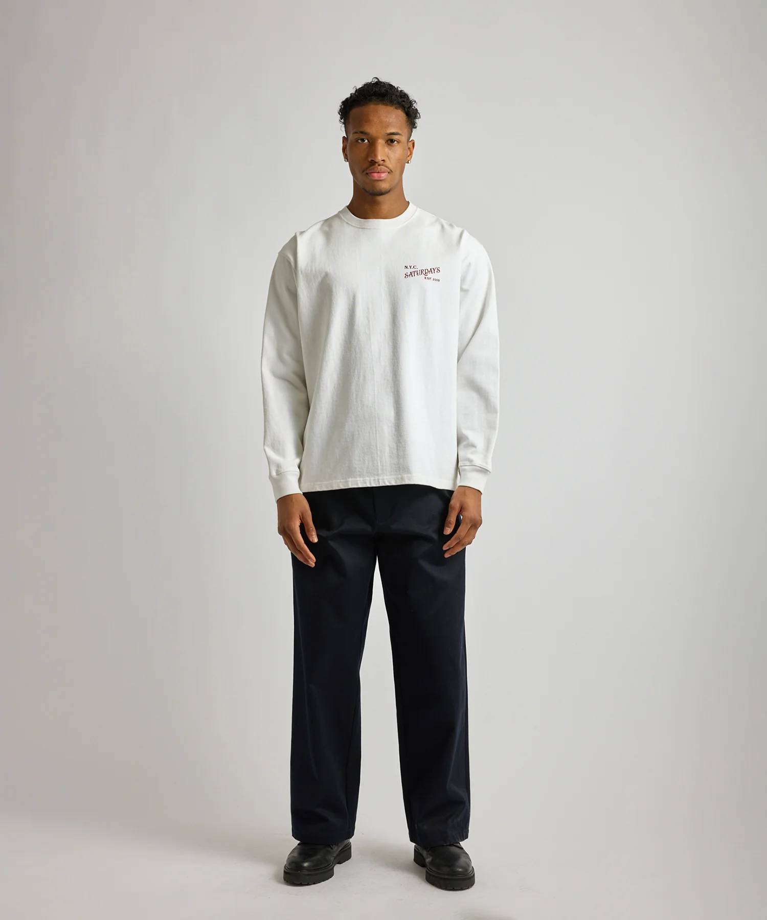 Max Weight Vintage Serif Long Sleeve Tee - Image 3