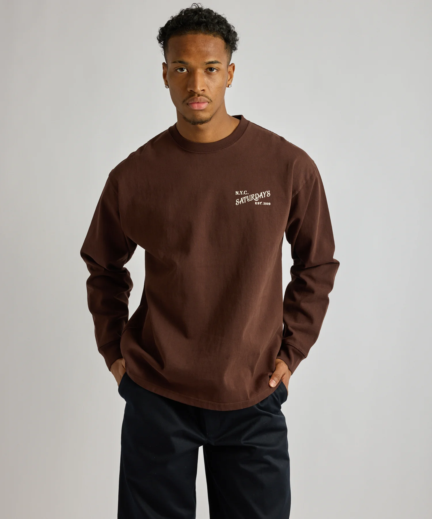Max Weight Vintage Serif Long Sleeve Tee - Image 2