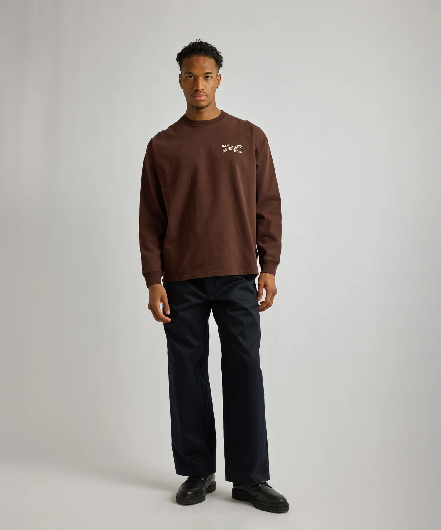 Max Weight Vintage Serif Long Sleeve Tee - Image 3