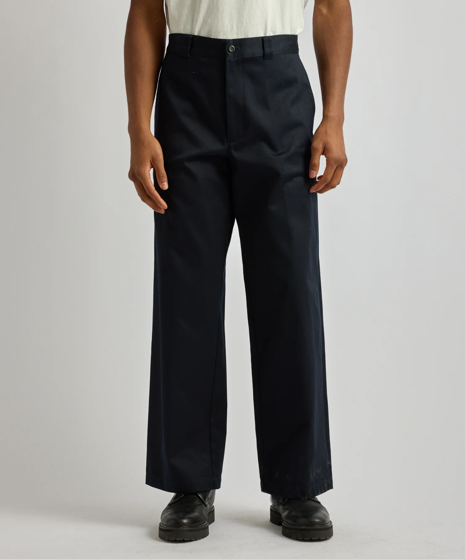 Ross Wide Chino Pant - Image 2