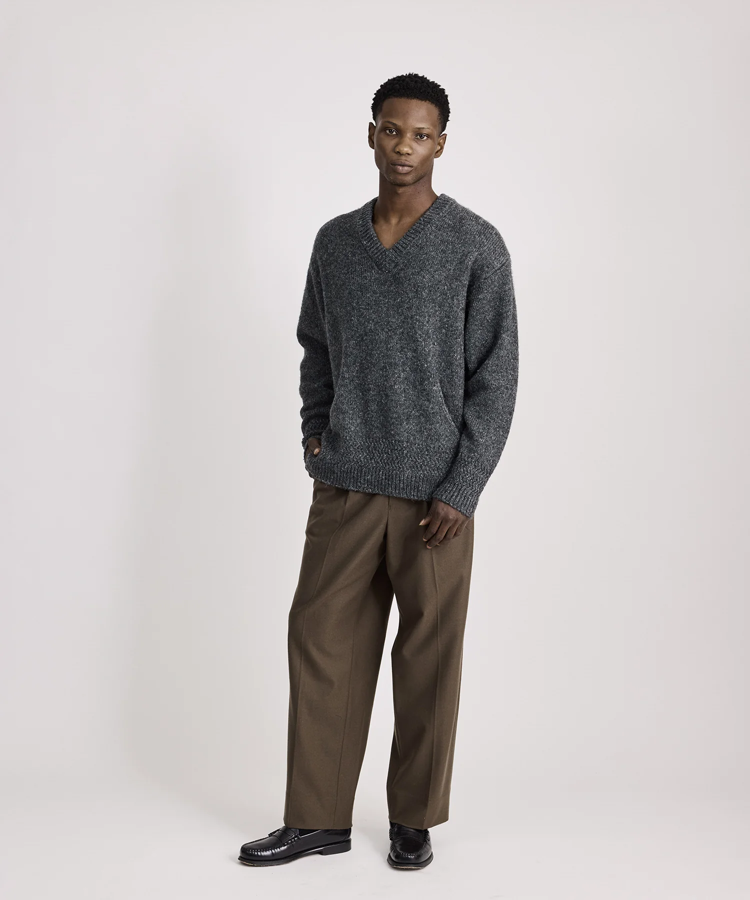 George Flannel Two Tuck Pant - Image 4