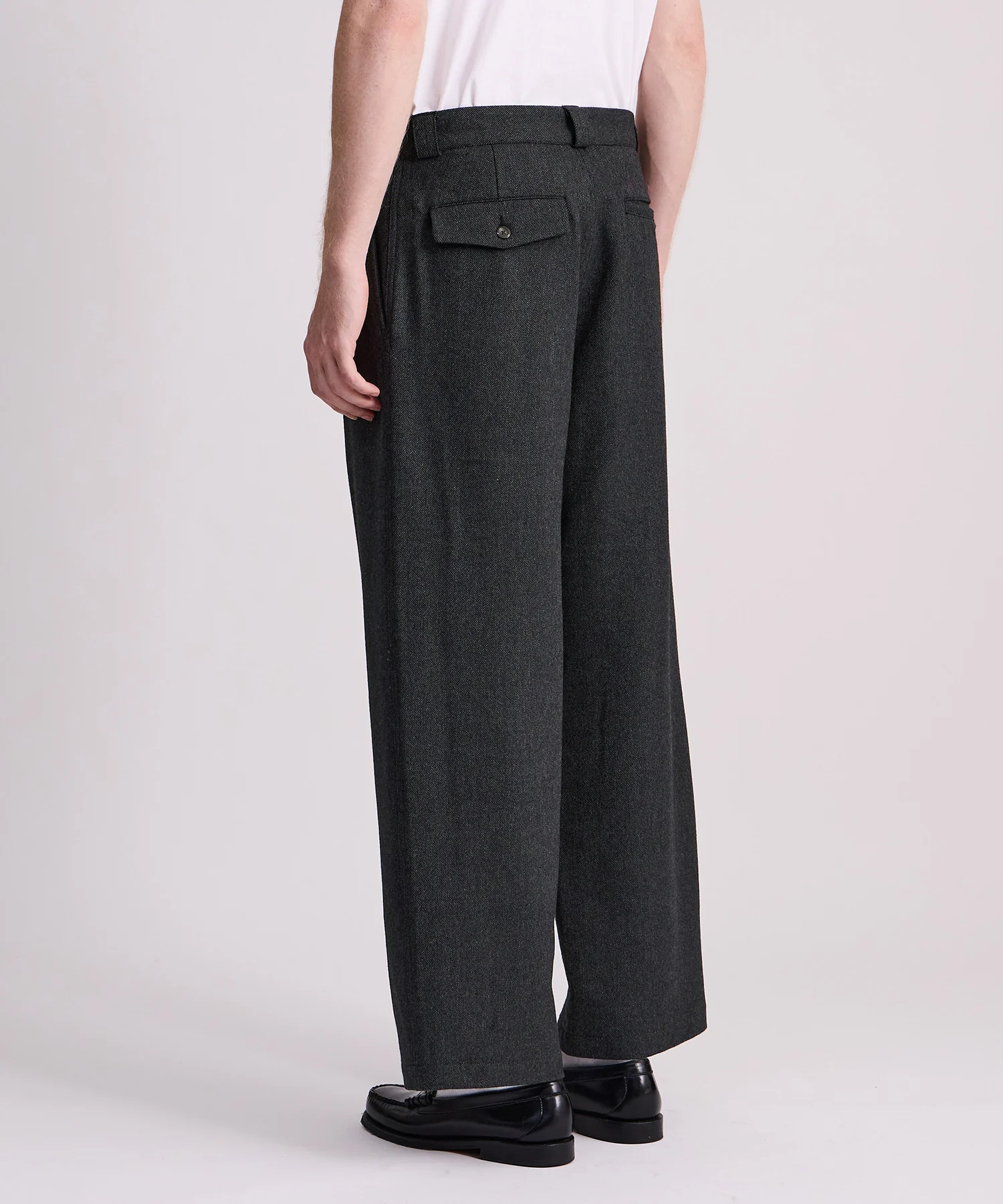 George Wool Wide Two Tuck Pant - Image 3