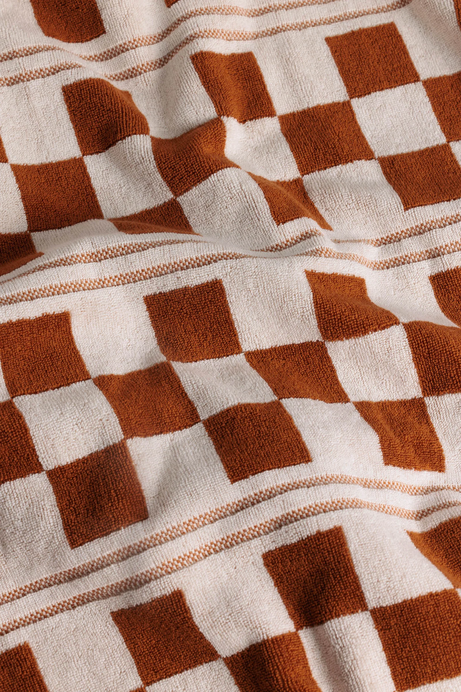Busby Pool Towel - Image 4